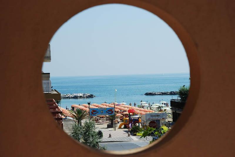 Hotel Serenella Vintage Rimini Dış mekan fotoğraf
